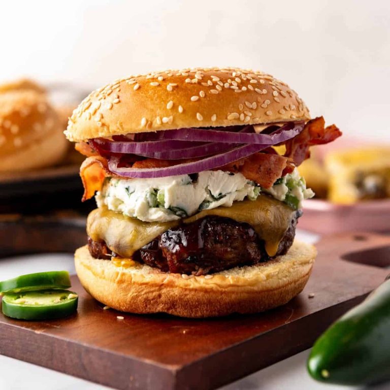 Burgers au Jalapeño Popper – Maison de Nash Eats